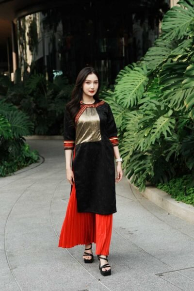 Home rose essential oil